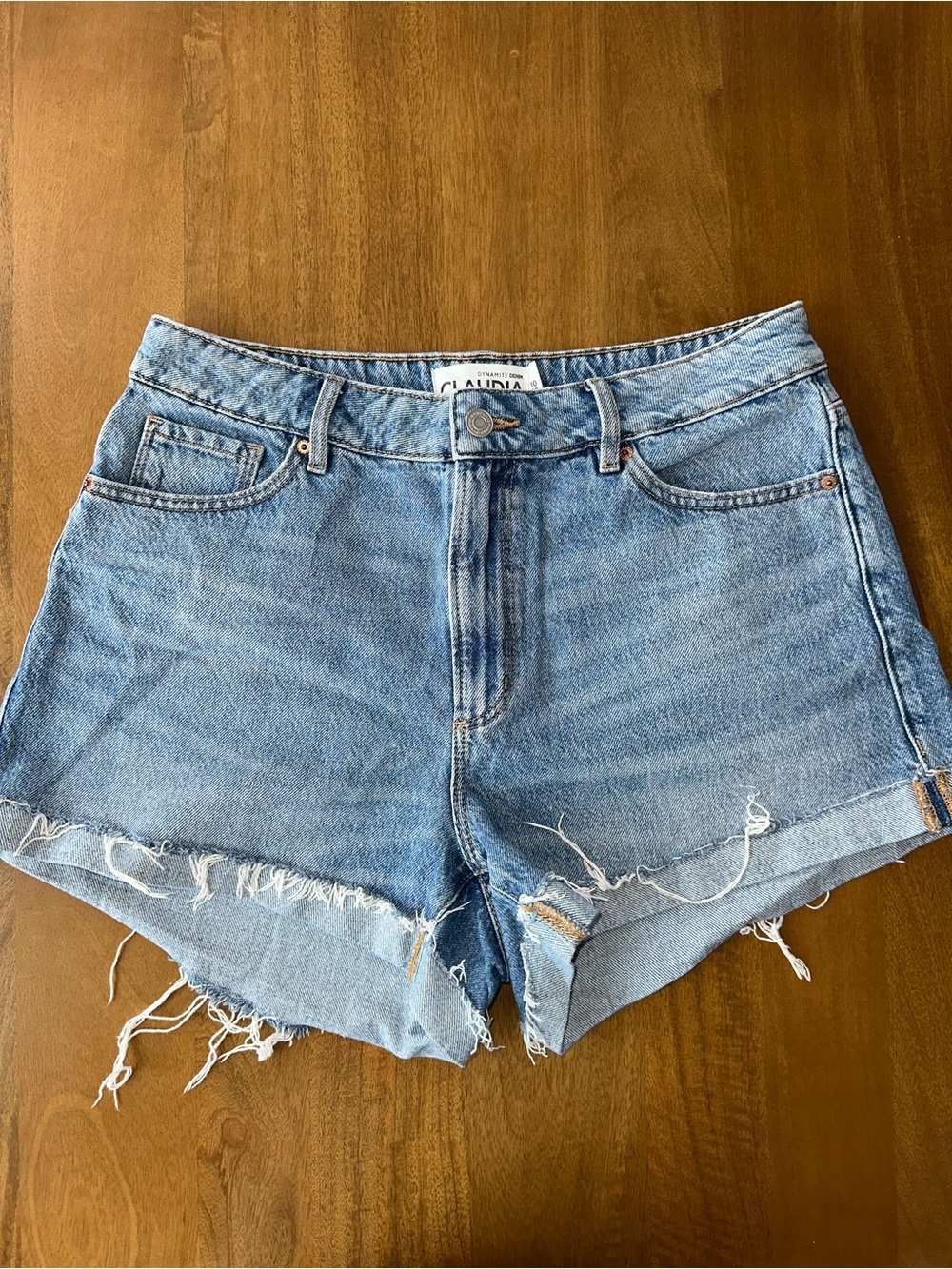 Claudia High-Rise Denim Shorts Light Wash - Dynamite